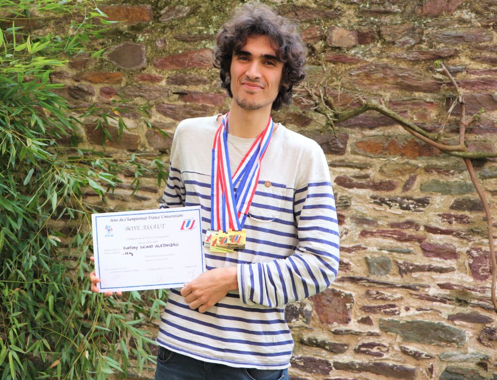 Médaille de bronze en boxe anglaise pour Alejandro