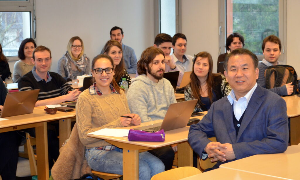 Intervention du professeur Kuriyama de l’Université de Soka